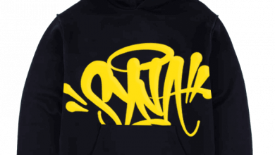 the-syna-world-jacket:-innovating-outdoor-apparel-for-adventure-seekers